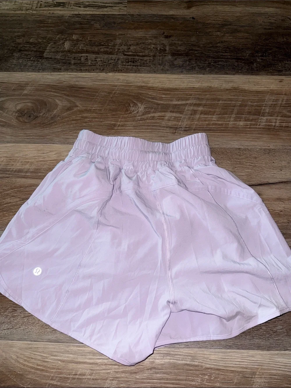 Size 4 Lululemon Hotty Hott HR shorts - Picture 3 of 3